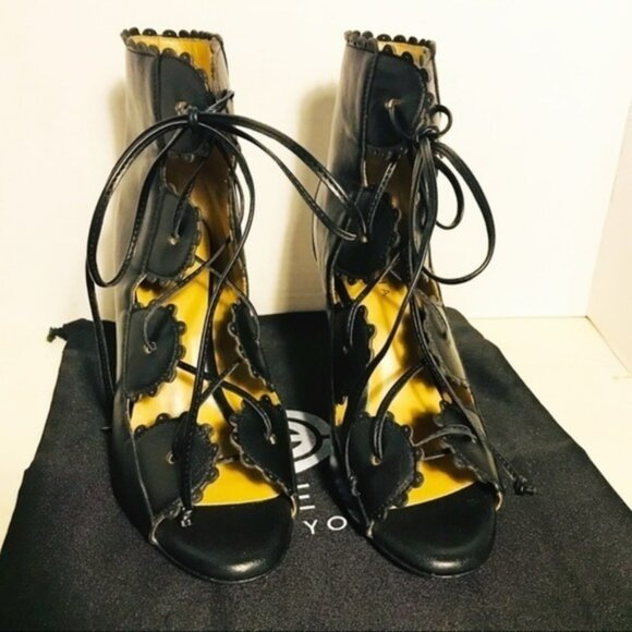 CECELIA NEW YORK Jose Black Lace Up Pump S… - Picture 3 of 11